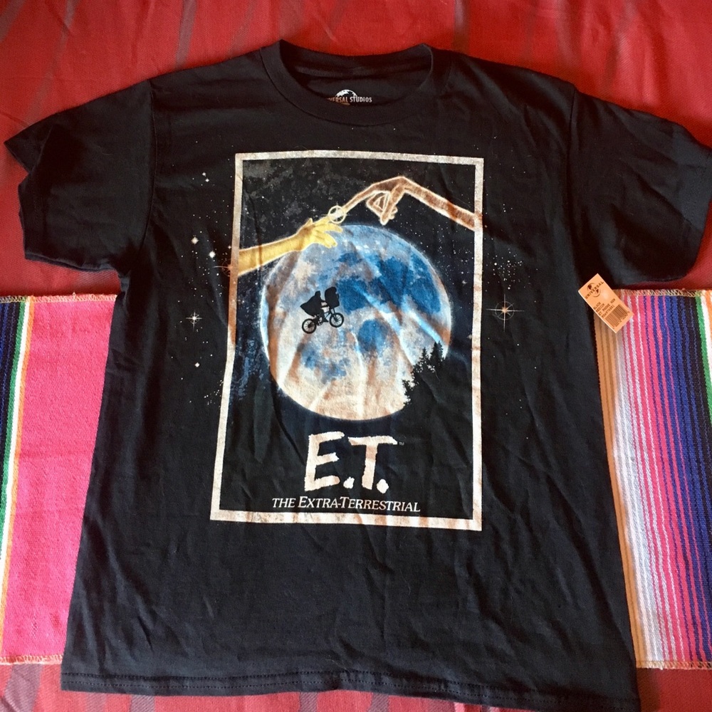 Universal Studios E.T. Shirt